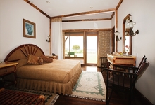 Ug Mweya Safari Lodge Bedroom